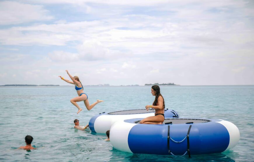 Nassau: Rose Island’s Sand Dollar Beach Resort Activity