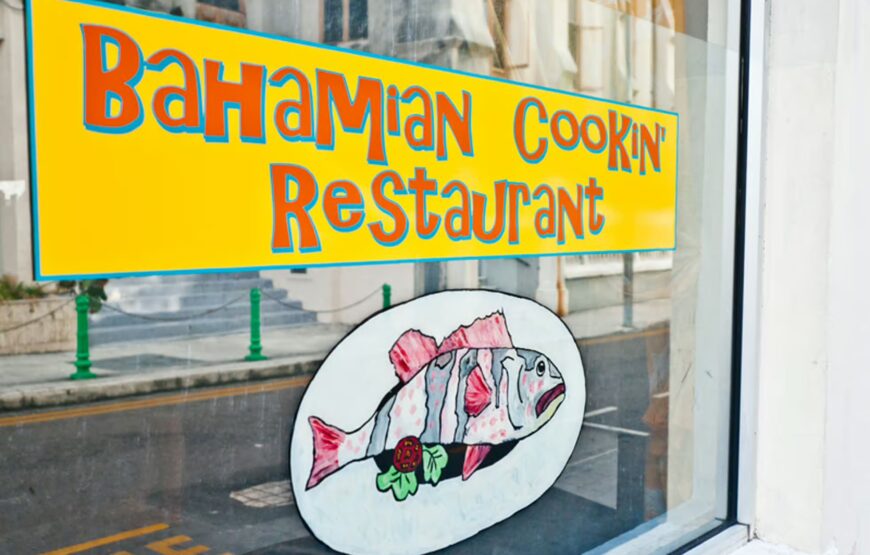 Nassau: Bites and Sites Food and Cultural Walking Tour