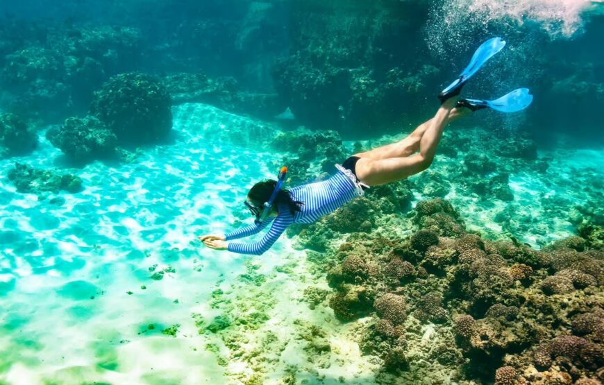 Nassau: Catamaran Sail and Snorkel Tour