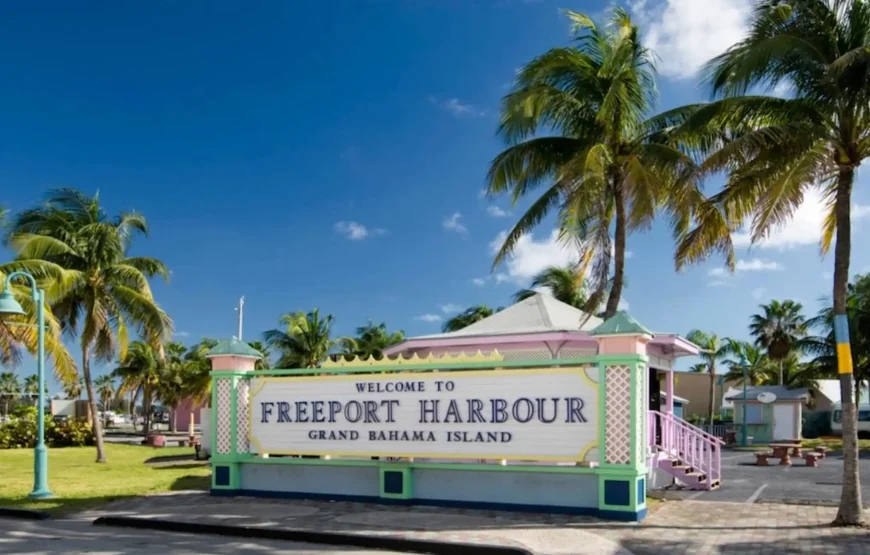 Miami/Fort Lauderdale: Bimini or Freeport Ferry Day Tour