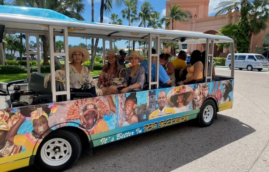 Nassau: Bahamas Culture Tour with Electric Trolley and Water
