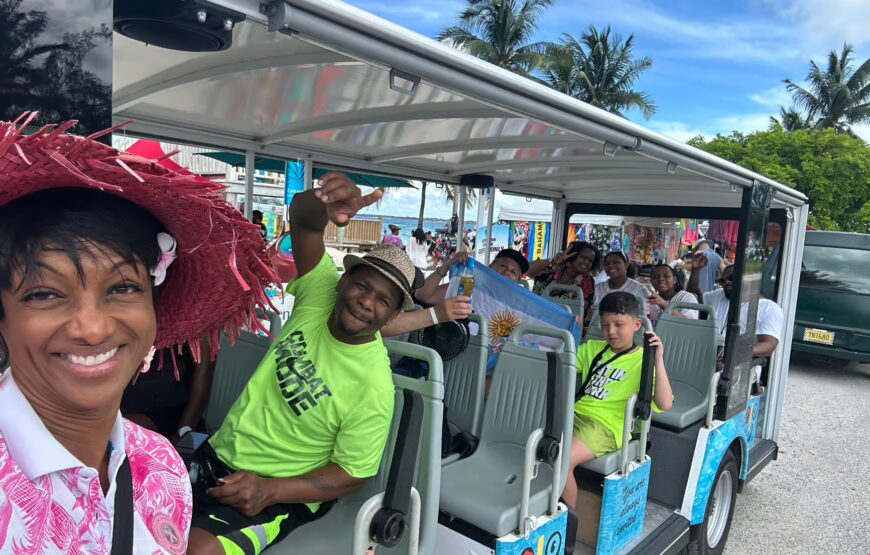 Nassau: Bahamas Culture Tour with Electric Trolley and Water