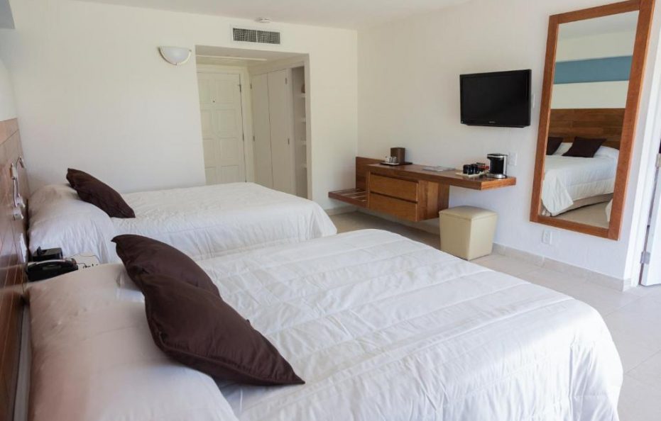 Viva Fortuna Beach by Wyndham