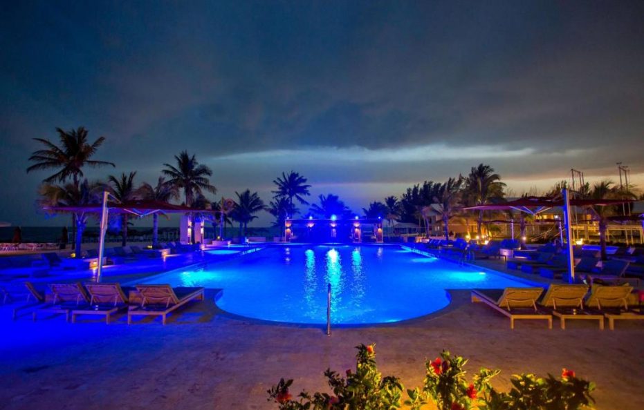 Viva Fortuna Beach by Wyndham