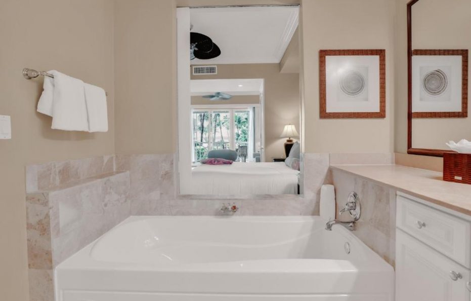 Valentines Resort & Marina