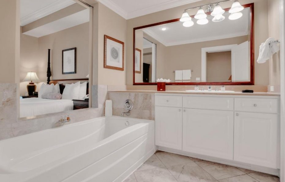 Valentines Resort & Marina