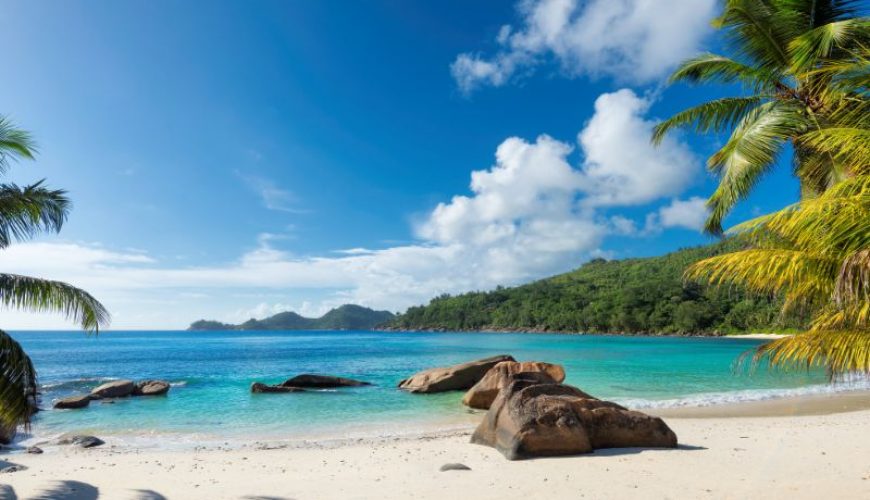 Bahamas Island Hopping Guide to Explore Multiple Islands in One Trip